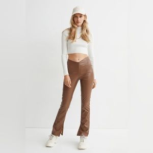 DIVIDED H&M Split Hem Vegan Pleather Pants Size 2, but fits XS